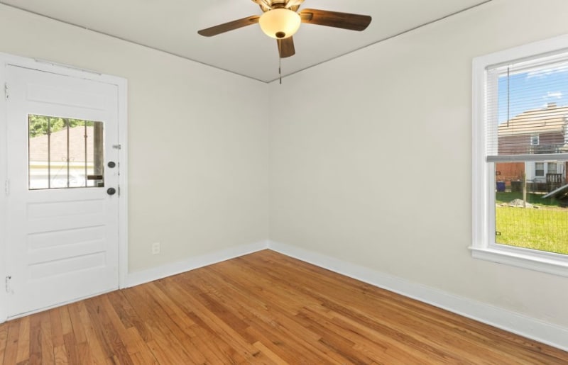 Building Photo - 3460 Haverhill St