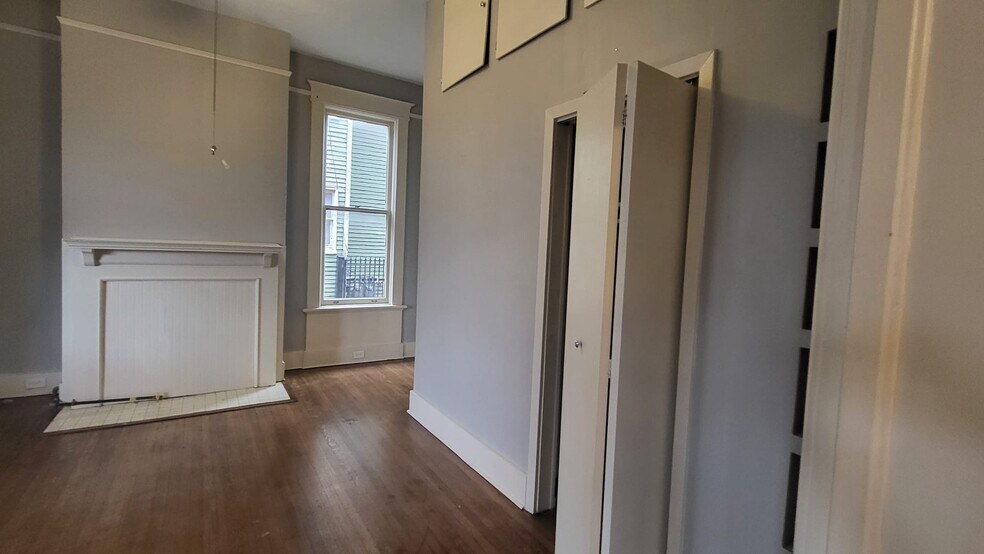 Building Photo - 37 S McLean Blvd
