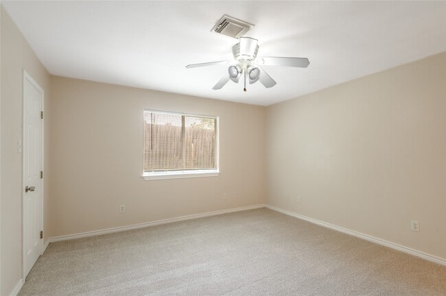Building Photo - 636 Avenue H