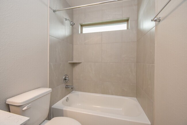 Building Photo - 8930 Field Daisy Ct