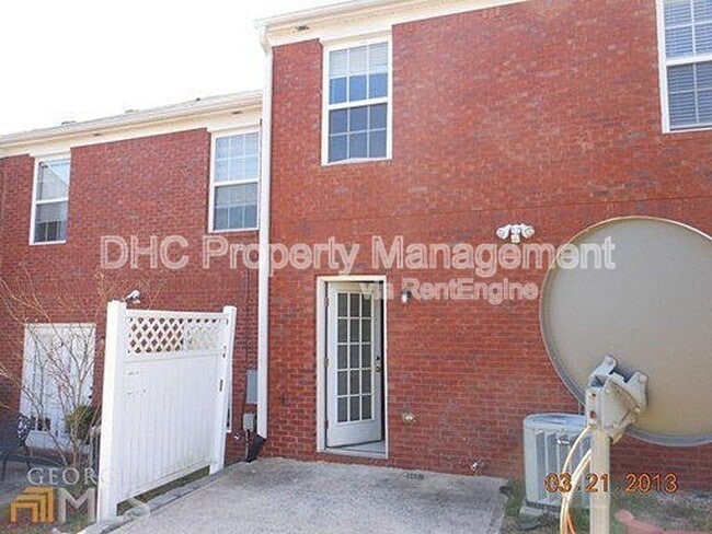 Building Photo - 6494 Snow Bird Ln
