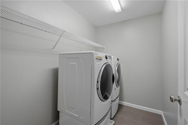 Building Photo - 2681 Oak Leaf Pl
