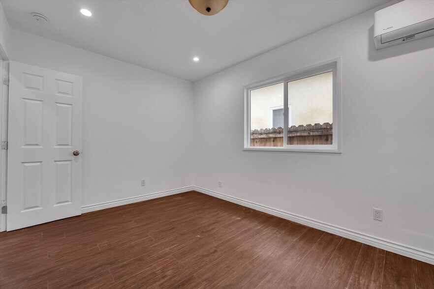 Building Photo - 4078 Alla Rd