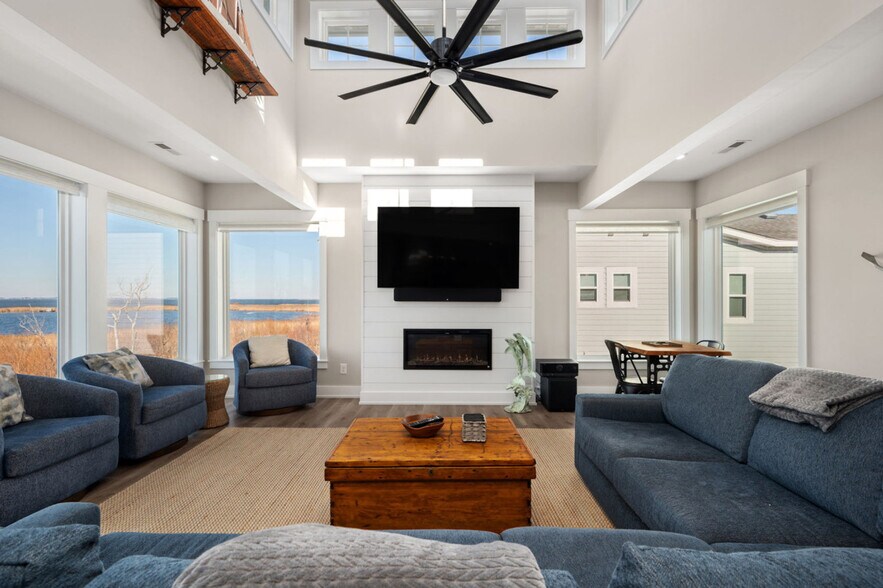 Building Photo - 1010 Cruz Bay Ln