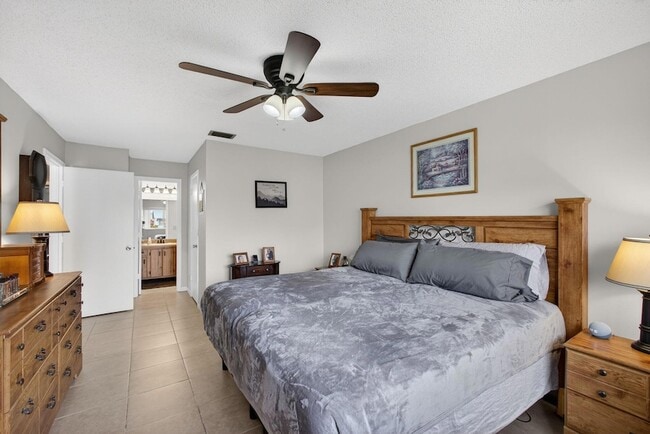 Building Photo - 3451 Americo Dr