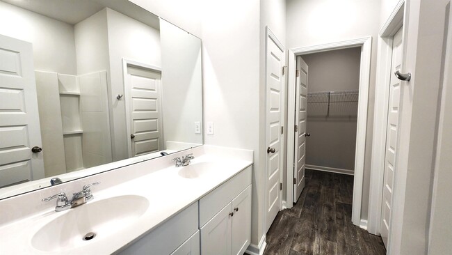 Building Photo - 205 Brackish Dr