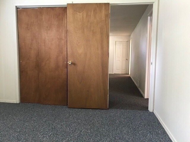 Building Photo - 209 W 500 N