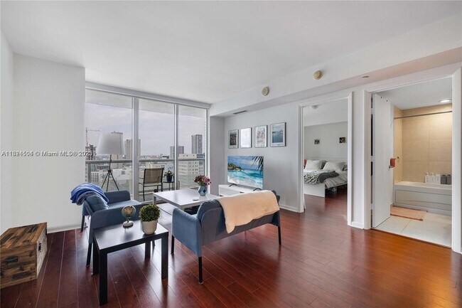 Building Photo - 50 Biscayne Blvd