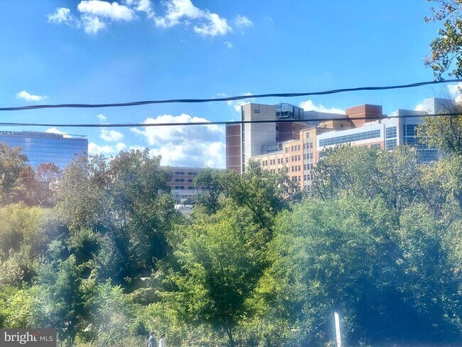 Building Photo - 1601 West St