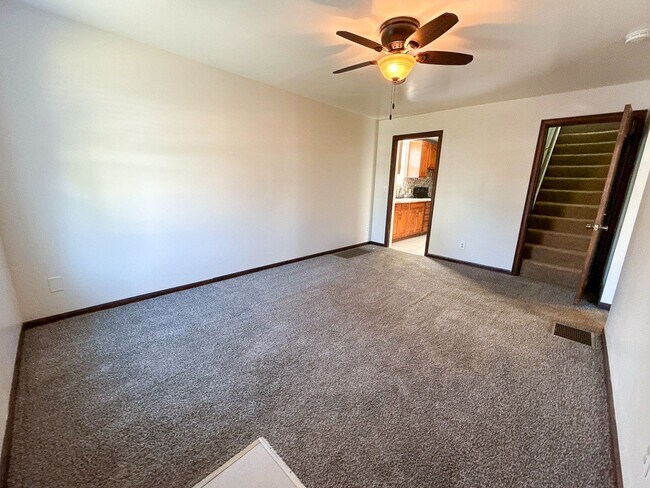 Building Photo - Charming 3-Bed Home Near ODU & OSU Med – F...