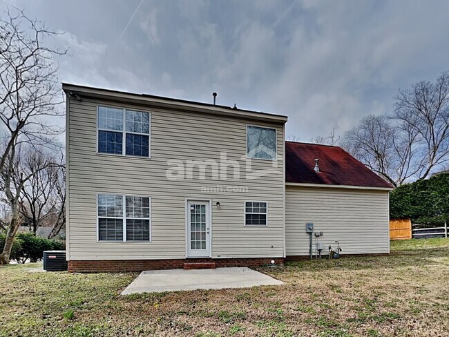 Building Photo - 8527 Ochre Dr