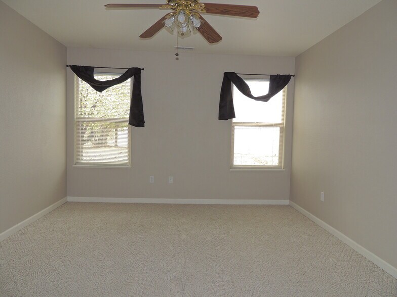 Primary Bedroom - 2866 Fall Creek Dr