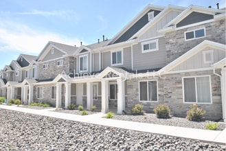 Building Photo - 2251 S 1120 W