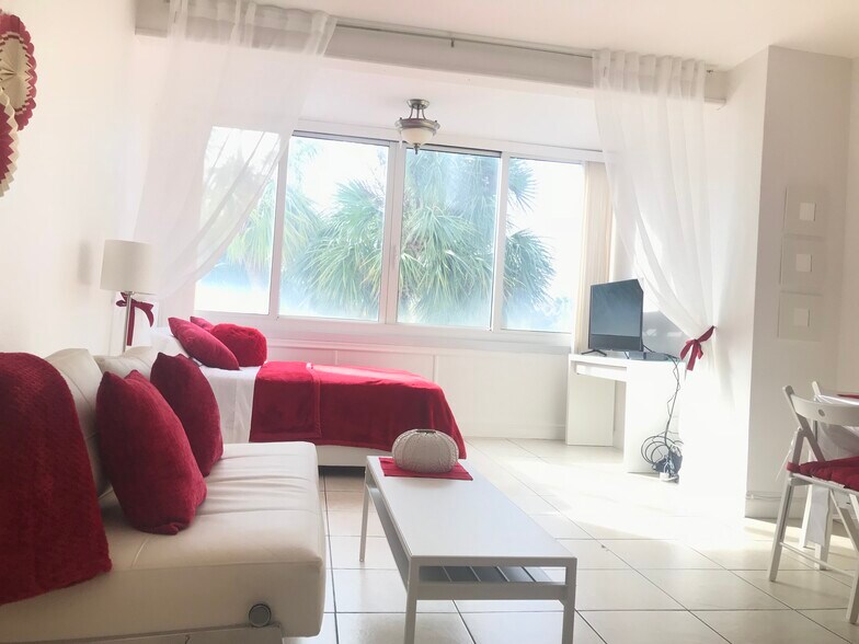 Primary Photo - 4040 Galt Ocean Dr