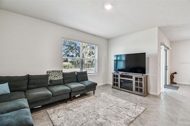 Building Photo - 33635 Field Maple Lp