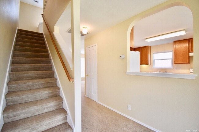 Building Photo - 10527 Cub Haven