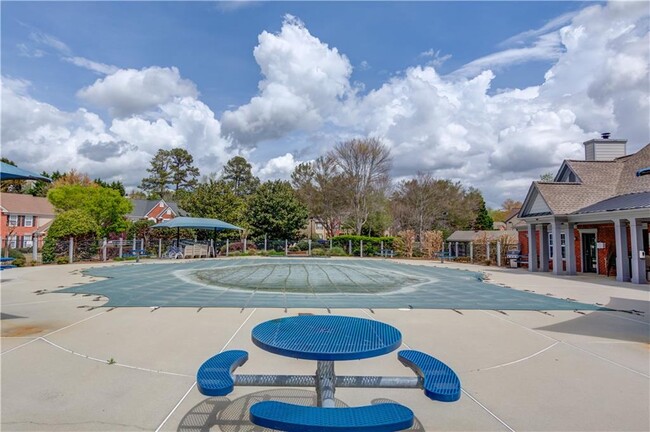 Building Photo - 5135 Amberden Hall Dr
