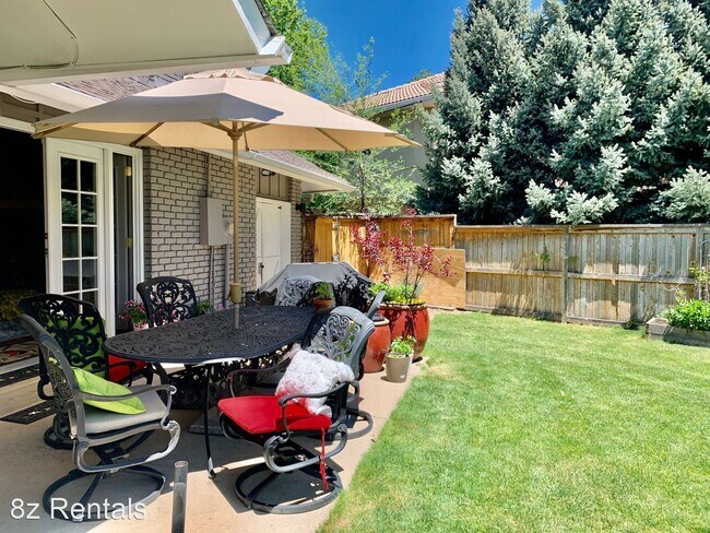 Building Photo - 4 br, 3 bath House - 6942 Roaring Fork Trail