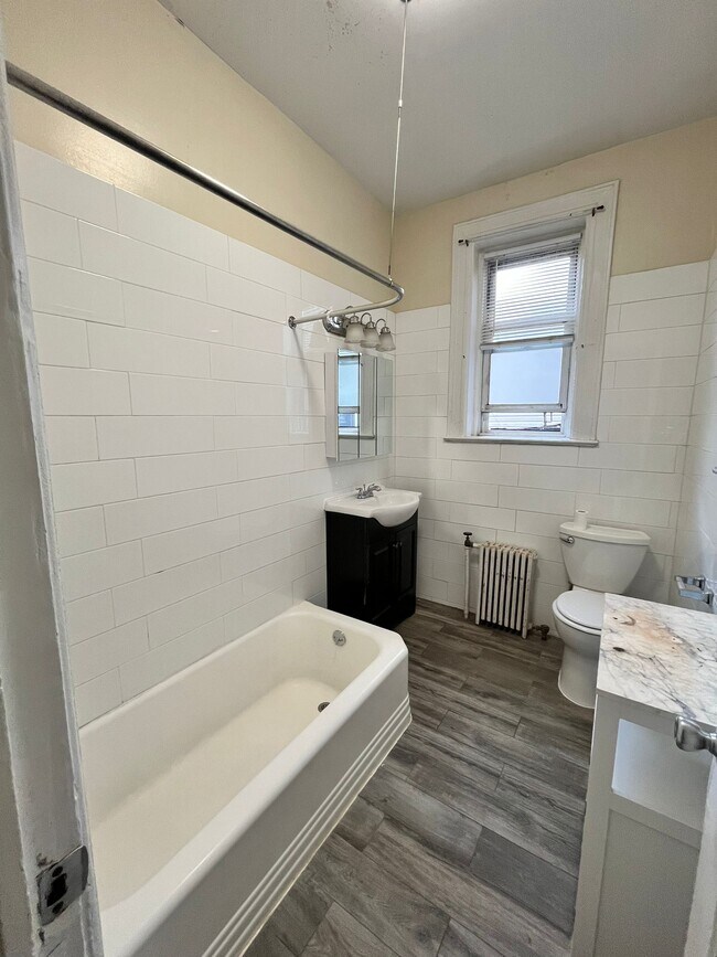 Unit 3B - 264 Palisade Ave