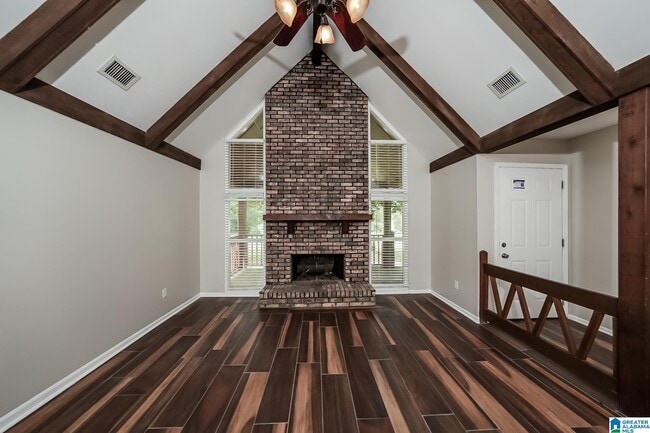 Building Photo - 2064 Edenwood Dr