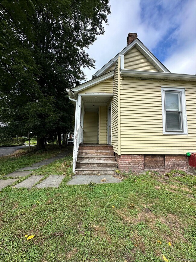 Building Photo - 49 Orange St