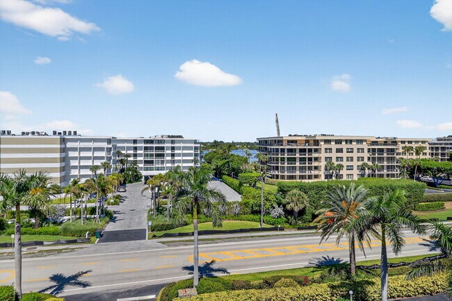 Building Photo - 2780 S Ocean Blvd