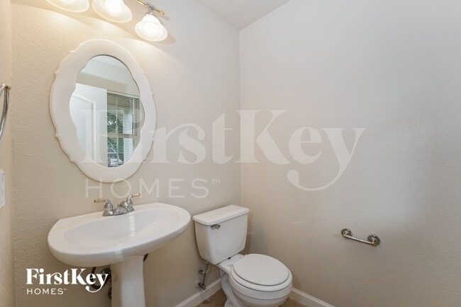 Building Photo - 10519 Marengo Ln