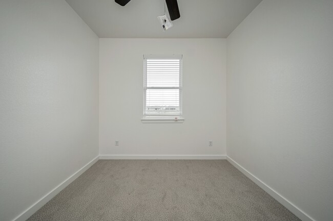 Building Photo - 8454 1st St