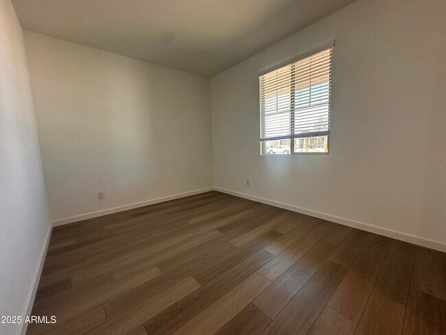 Building Photo - 20645 N 226th Ln