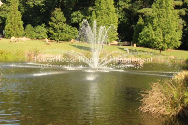 Building Photo - Sandy Springs 1BR, 1BA