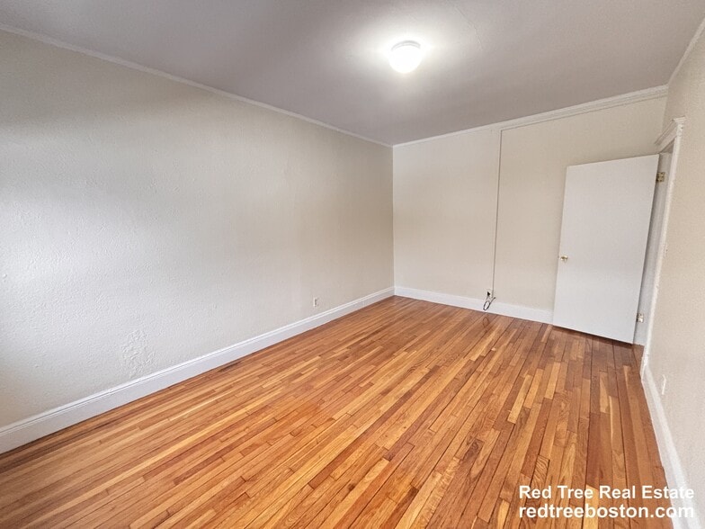 Building Photo - 1800 Commonwealth Ave