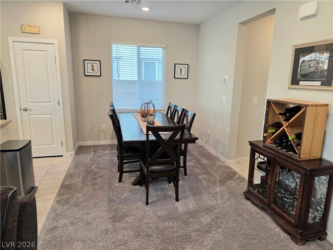 Building Photo - 2882 Timber Country Rd