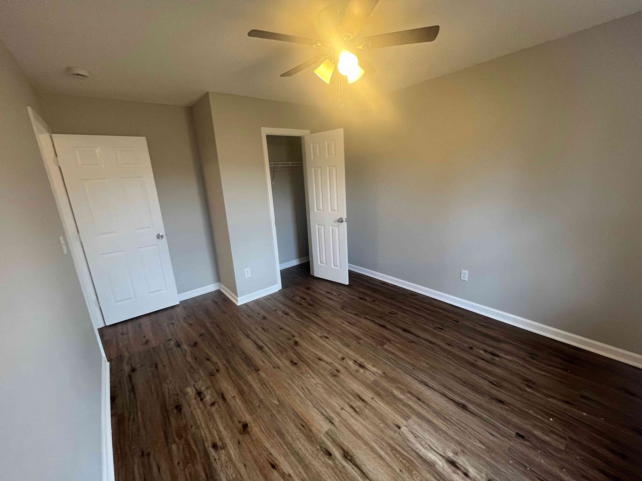 Building Photo - 326 Willow Oak Dr