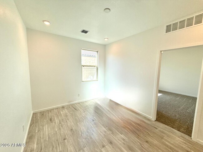 Building Photo - 18428 Puget Ave