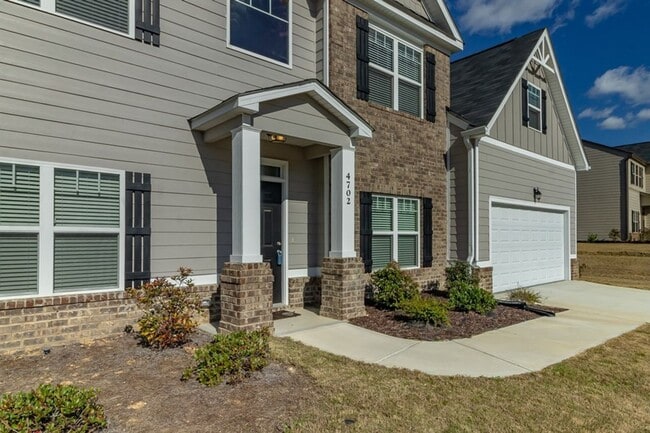 Building Photo - 4702 Southwind Rd