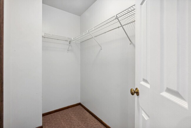 Building Photo - COMING SOON - Spacious 2-Bed, 3.5-Bath Townhouse with Stunning Lake Views