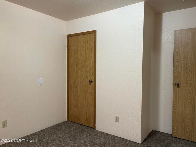 Building Photo - 3580 W Dimond Blvd