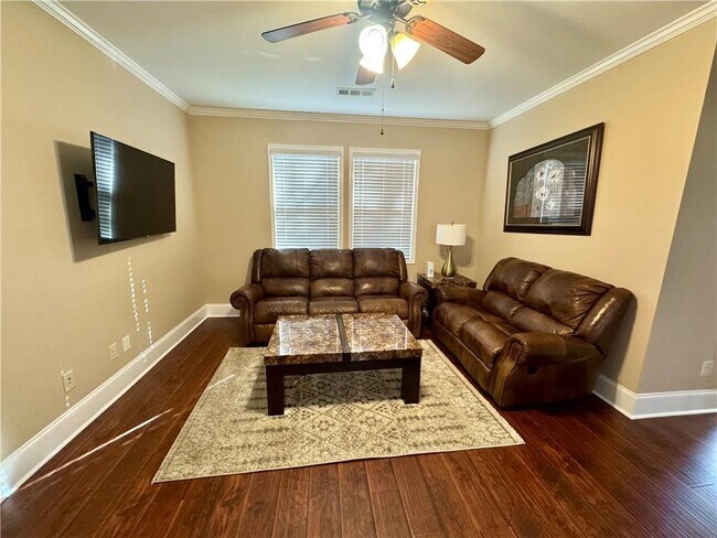 Building Photo - 2260 Ewell Park Dr NW