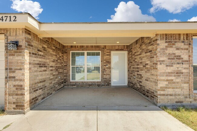 Building Photo - 4712 Guernsey Rd