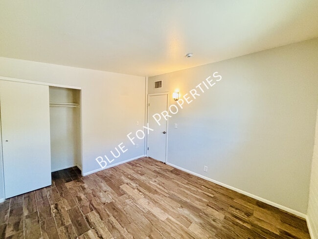 Building Photo - 4355 E Glenn St
