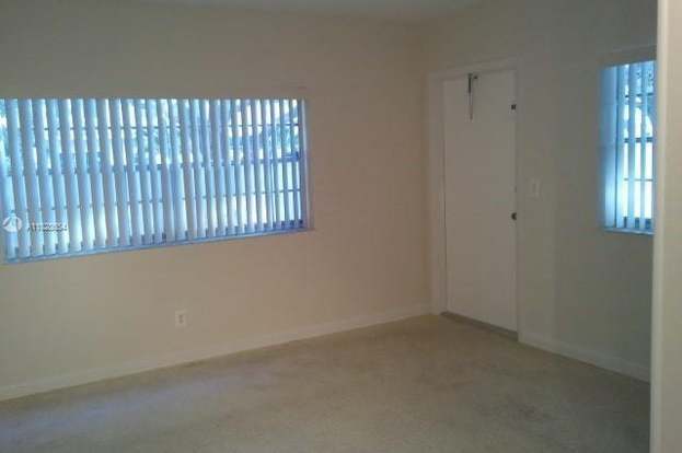 Building Photo - 3515 Van Buren St