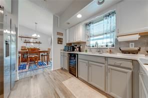 Building Photo - 961 Whisler Ct