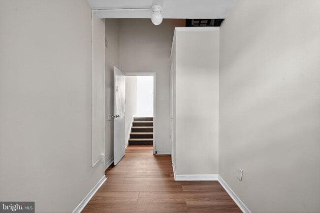 Building Photo - 59 Southard St