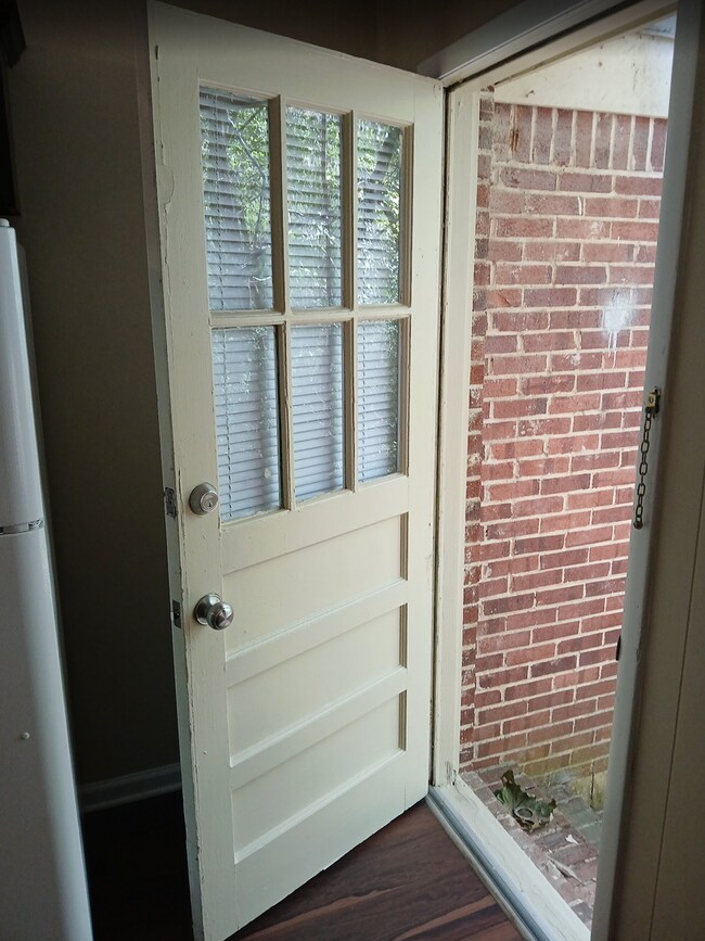 Building Photo - MOVE IN READY! NOW AVAILABLE!!! $0 SECURIT...