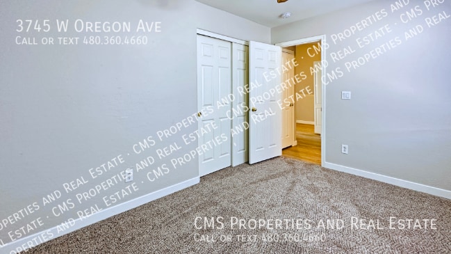 Building Photo - 3745 W Oregon Ave