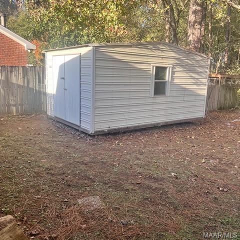 Building Photo - 932 Eastern Oaks Dr