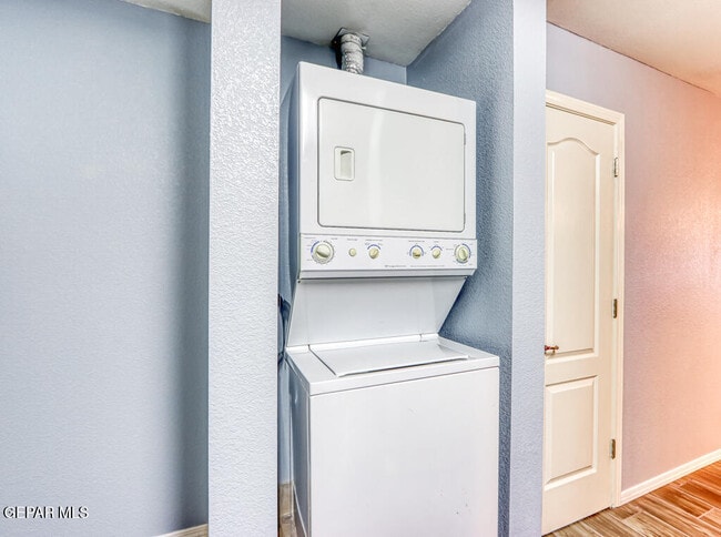 Building Photo - 14310 Gil Reyes Dr