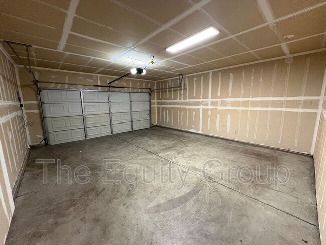 Building Photo - 30910 Jackrabbit St