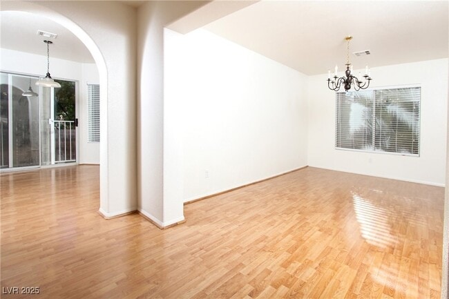 Building Photo - 2830 Via Stella St