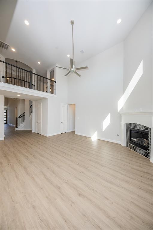 Building Photo - 29819 Breezy Pnes Lp
